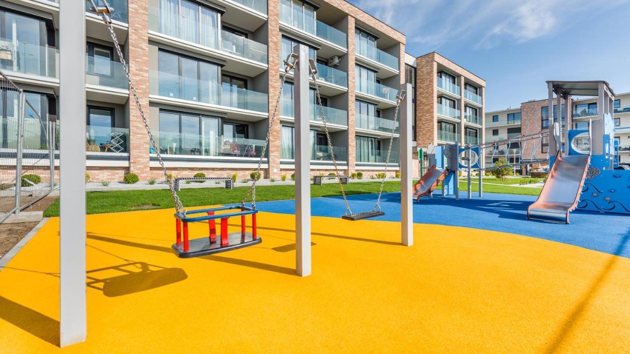 Apartamenty Simply Perlowa Przystan - Holiday City Kołobrzeg Extérieur photo